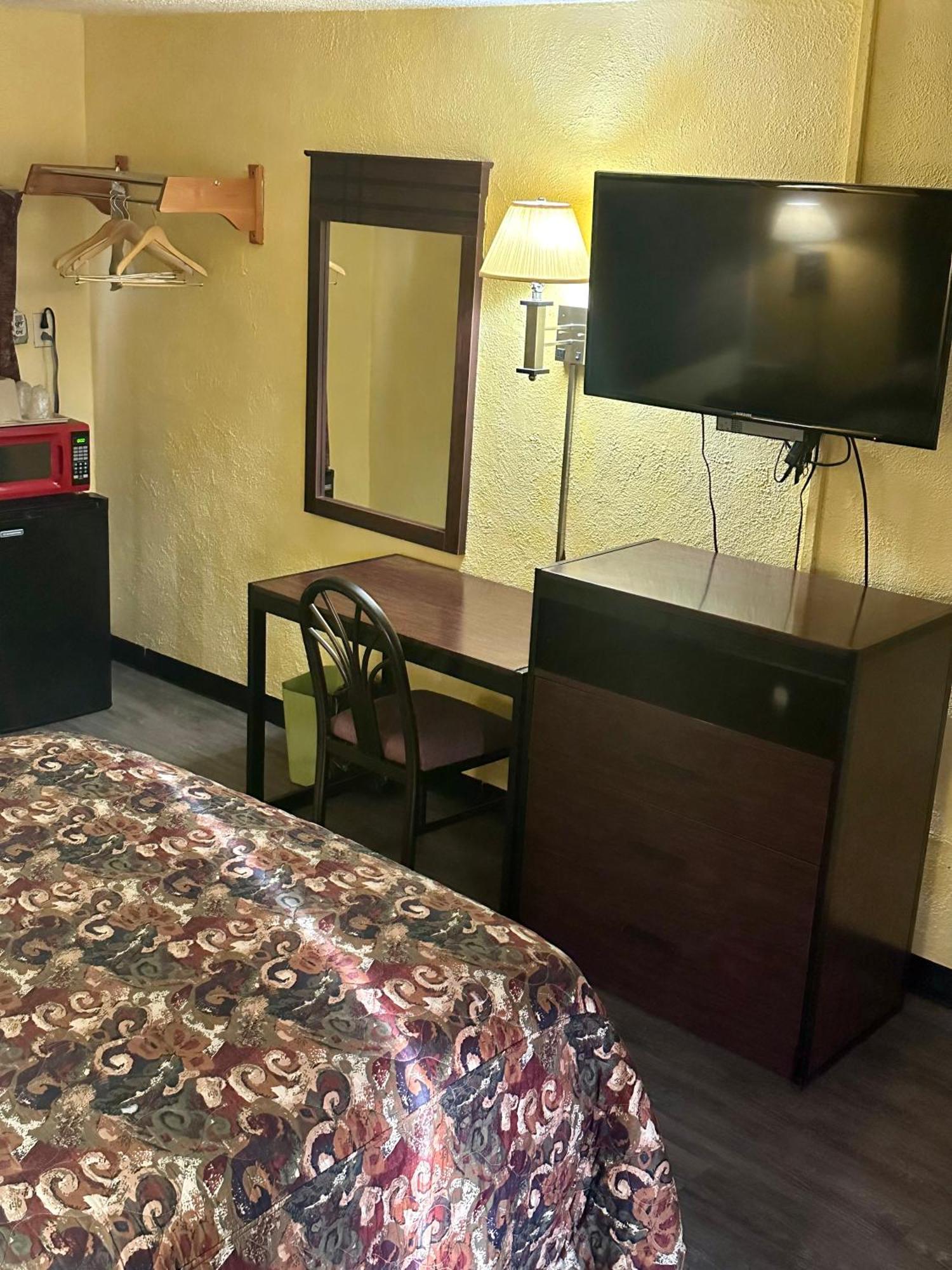 Motel 301 Orient Park Extérieur photo